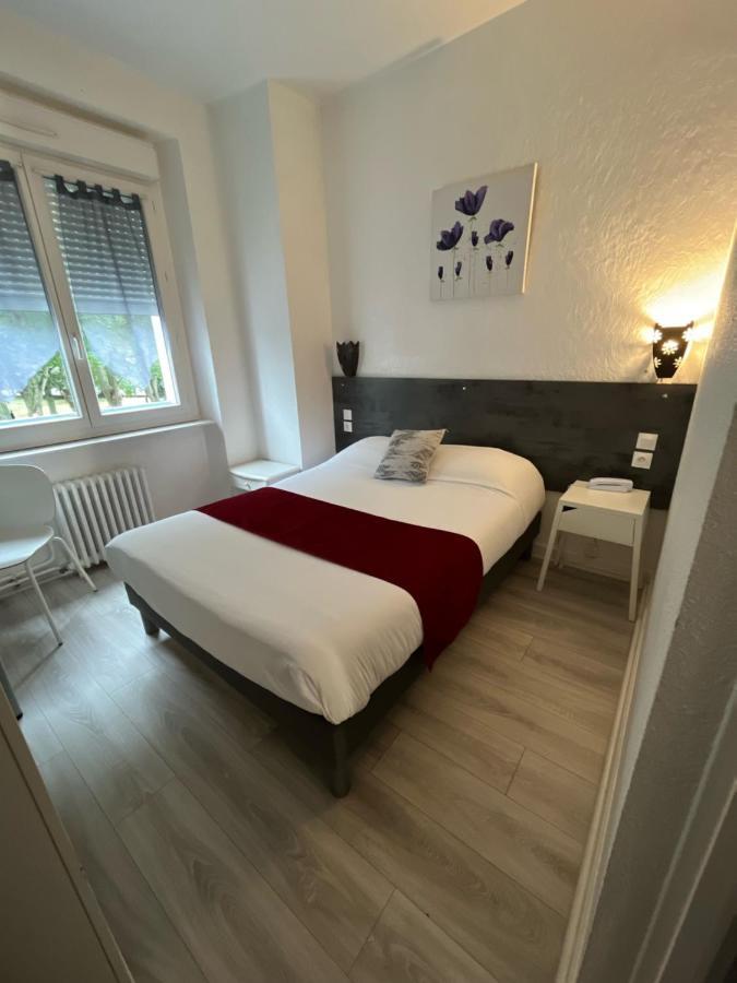 Hotel Agena Brest Exterior photo